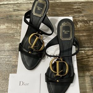 Dior shoe